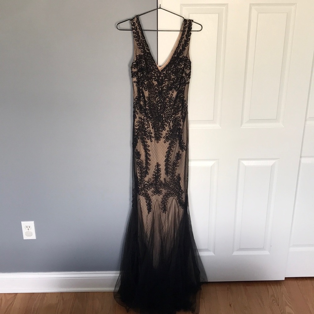 Elegant dress
